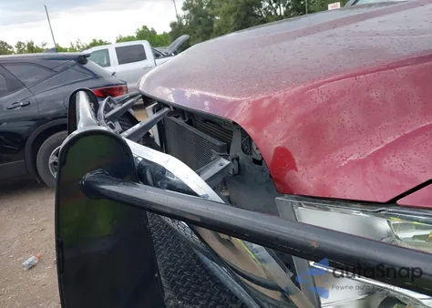 2017 Ram 2500 Tradesman 4X4 6'4 Box z USA, uszkodzony, nr VIN 3C6UR5CL4HG749280